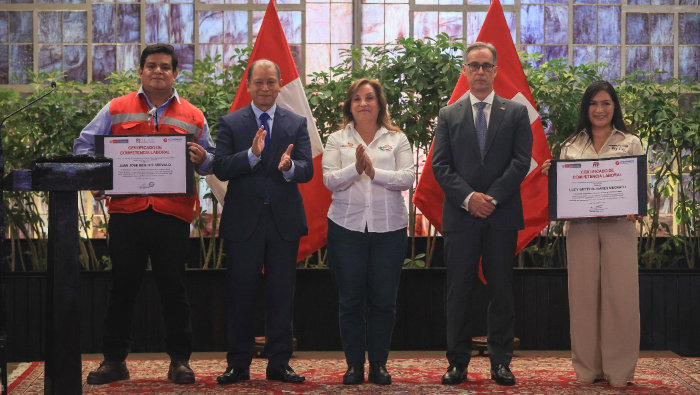 Gobierno certificará competencias a nivel nacional para mejorar empleabilidad y condiciones laborales