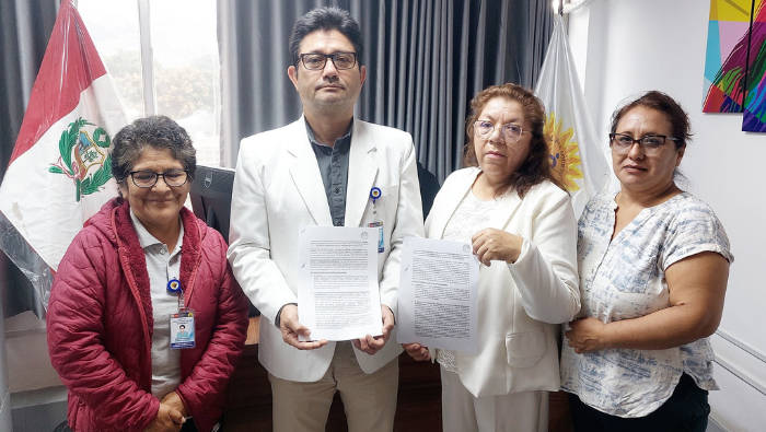 11-04 FIRMA DE CONVENIO MONFORTIANOS (1)