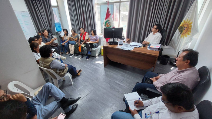 14-04 VISITA CONGRESISTA VALER (2)