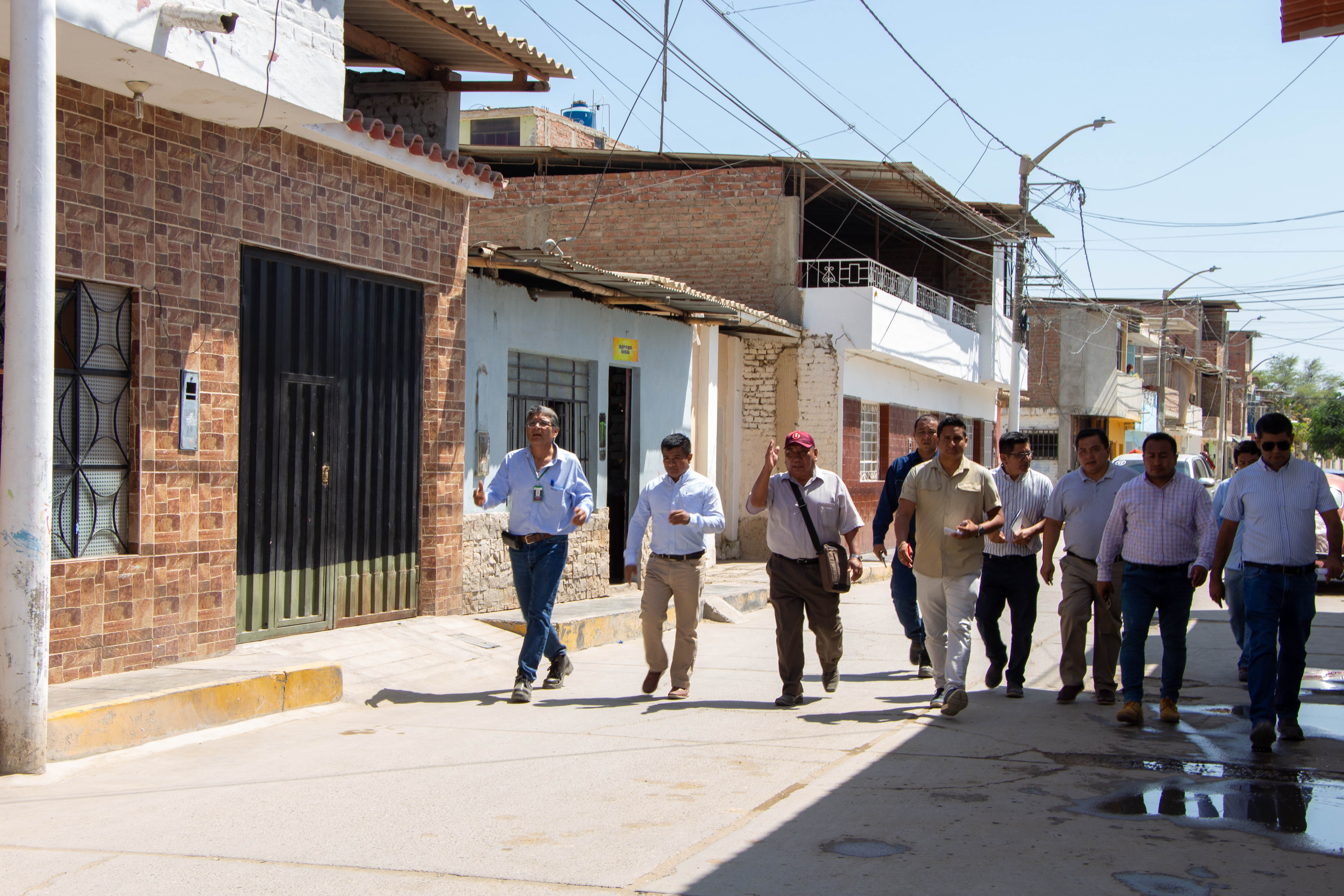 Enosa realiza trabajos preventivos y de mejoras en Catacaos por Semana Santa