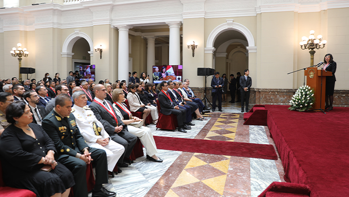 Presidenta del TC Luz Pacheco participó en la ceremonia de rendición de cuentas a la ciudadanía por los 100 días de gestión de la presidenta del PJ Janet Tello