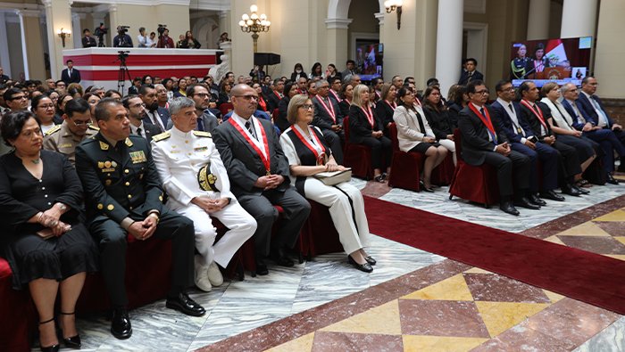 Presidenta del TC Luz Pacheco participó en la ceremonia de rendición de cuentas a la ciudadanía por los 100 días de gestión de la presidenta del PJ Janet Tello