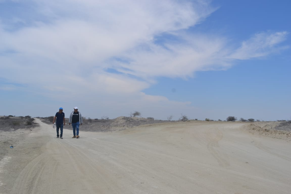 Gobierno Regional otorga buena pro de la carretera PI-127 Piura-sechura que transformará el comercio y transporte en 5 distritos