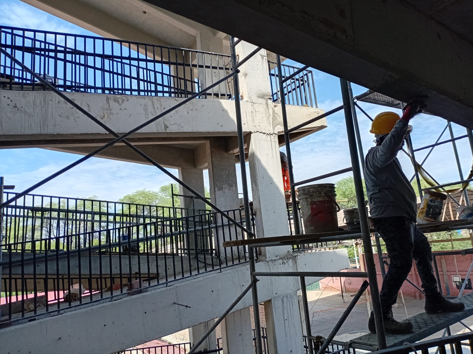Colegio Magdalena Seminario de Llirod que beneficiará a mil 700 alumnas ya tiene 96% de avance