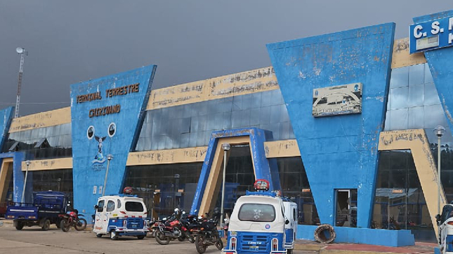 Puno. – La Contraloría General de la República alertó a la Municipalidad Provincial de Huancané que está pendiente la liquidación técnica y financiera, así como la entrega oficial del terminal terrestre Chiriwano, a fin de que sea puesta en funcionamiento, a pesar de que la obra fue concluida y recepcionada en diciembre de 2018.