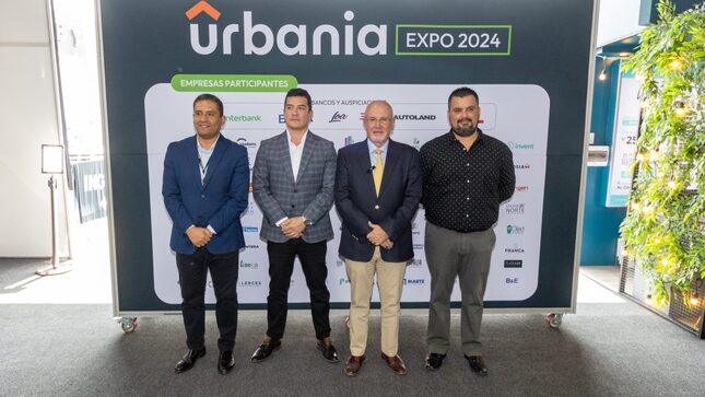 Alcalde Carlos Bruce inauguró la feria inmobiliaria ExpoUrbania 2024 en la explanada del Jockey Plaza
