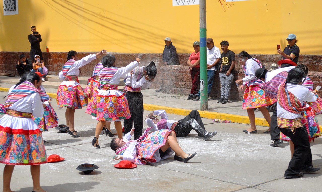 Sábado de Gloria en Matucana