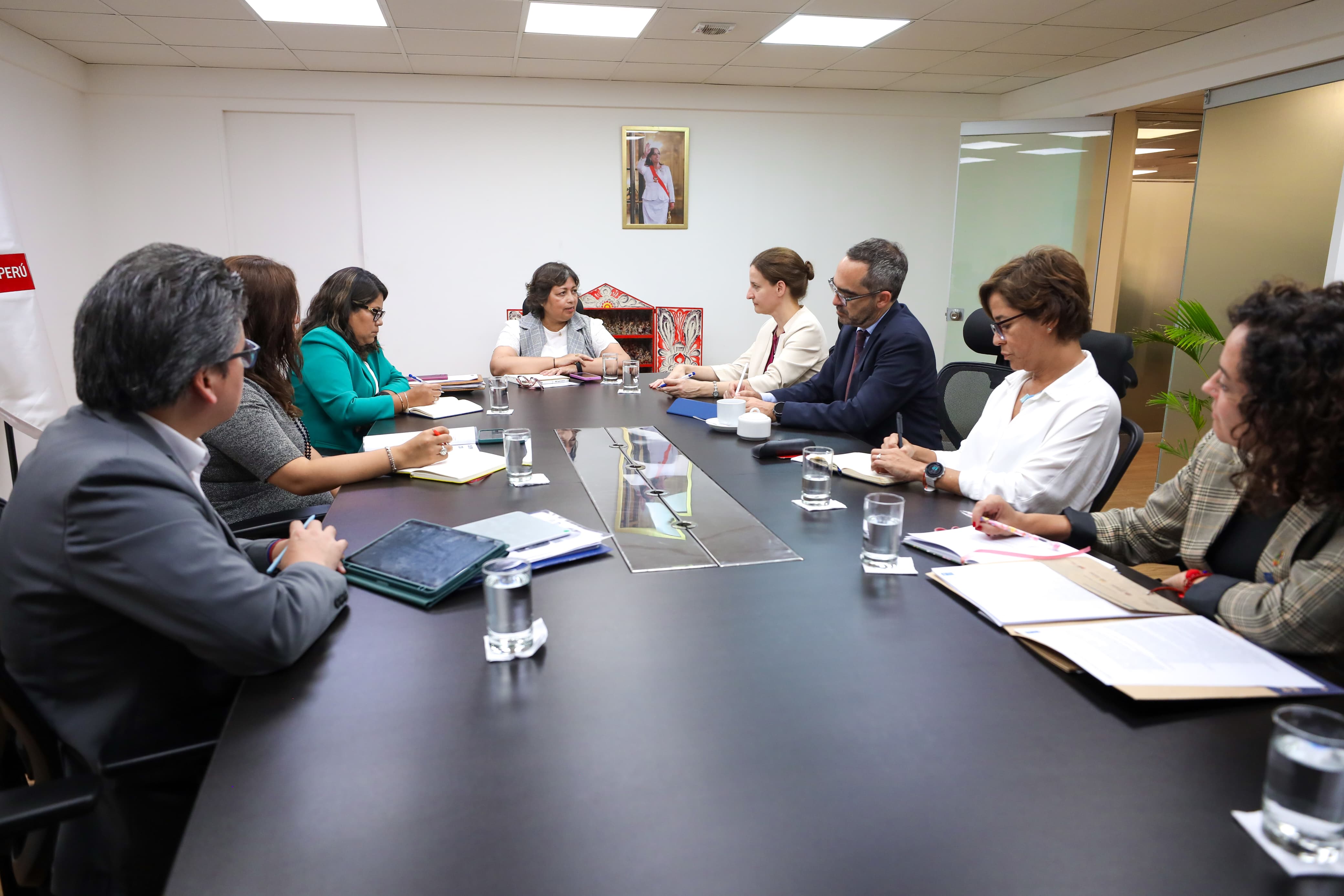 Ministra de la Mujer se reunió con representante del PNUD en el Perú para fortalecer líneas prioritarias del sector