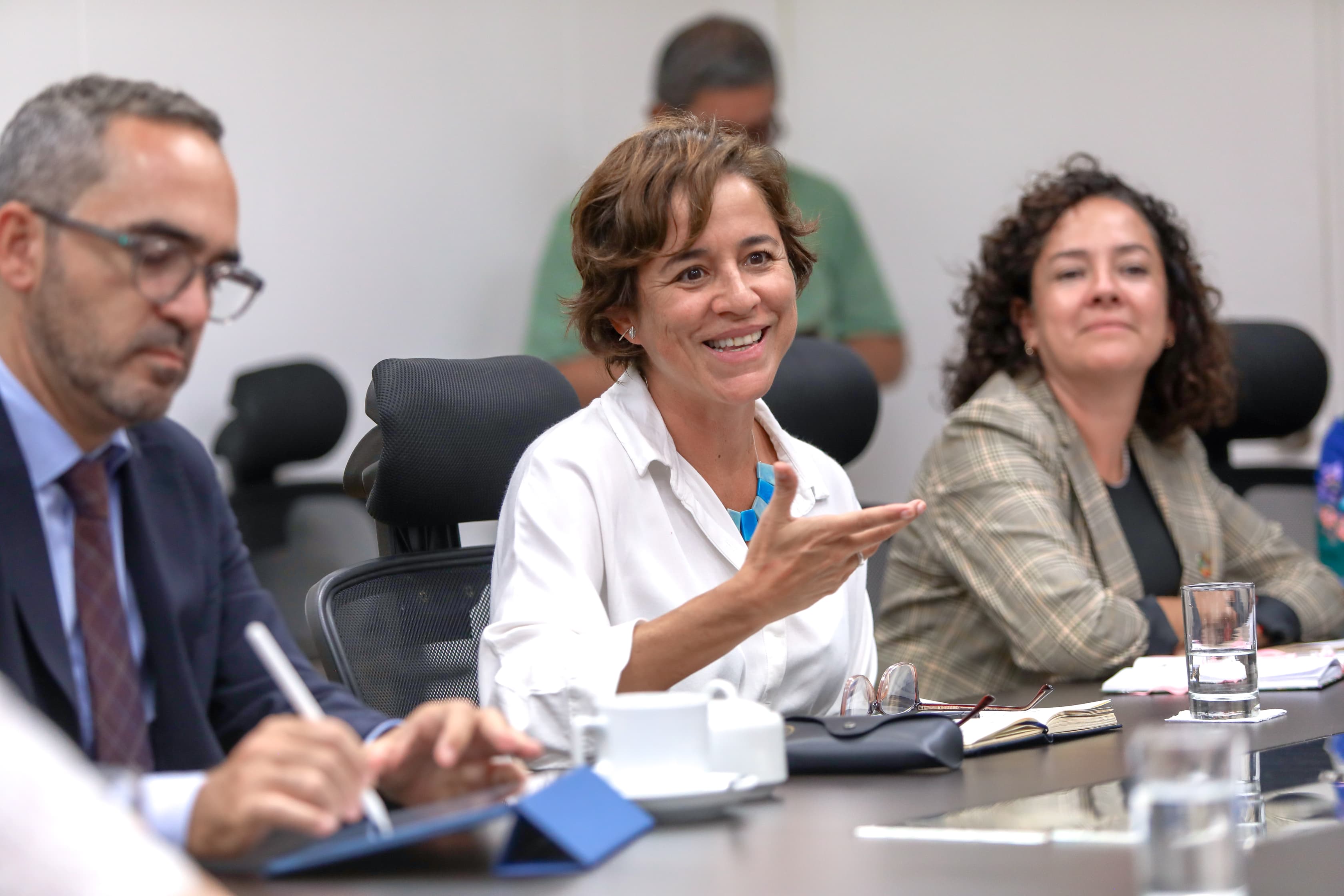 Ministra de la Mujer se reunió con representante del PNUD en el Perú para fortalecer líneas prioritarias del sector