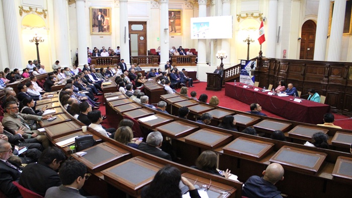 Magistrado del TC Gustavo Gutiérrez expuso en mesa de trabajo “Hacia la nueva bicameralidad” realizada en el Congreso de la República