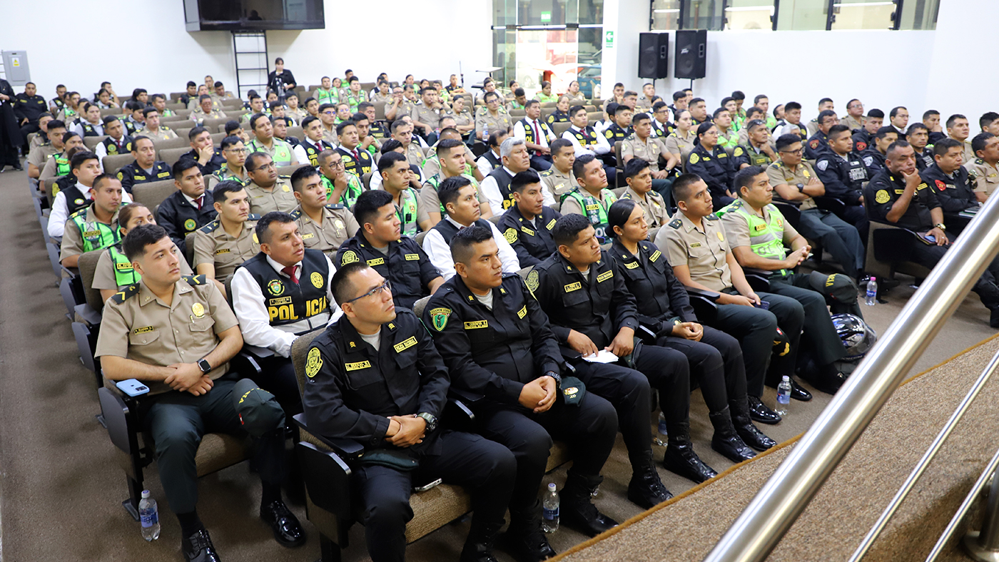Ciclo de charlas sobre el fortalecimiento de la función policial en el marco de la Justicia Militar Policial