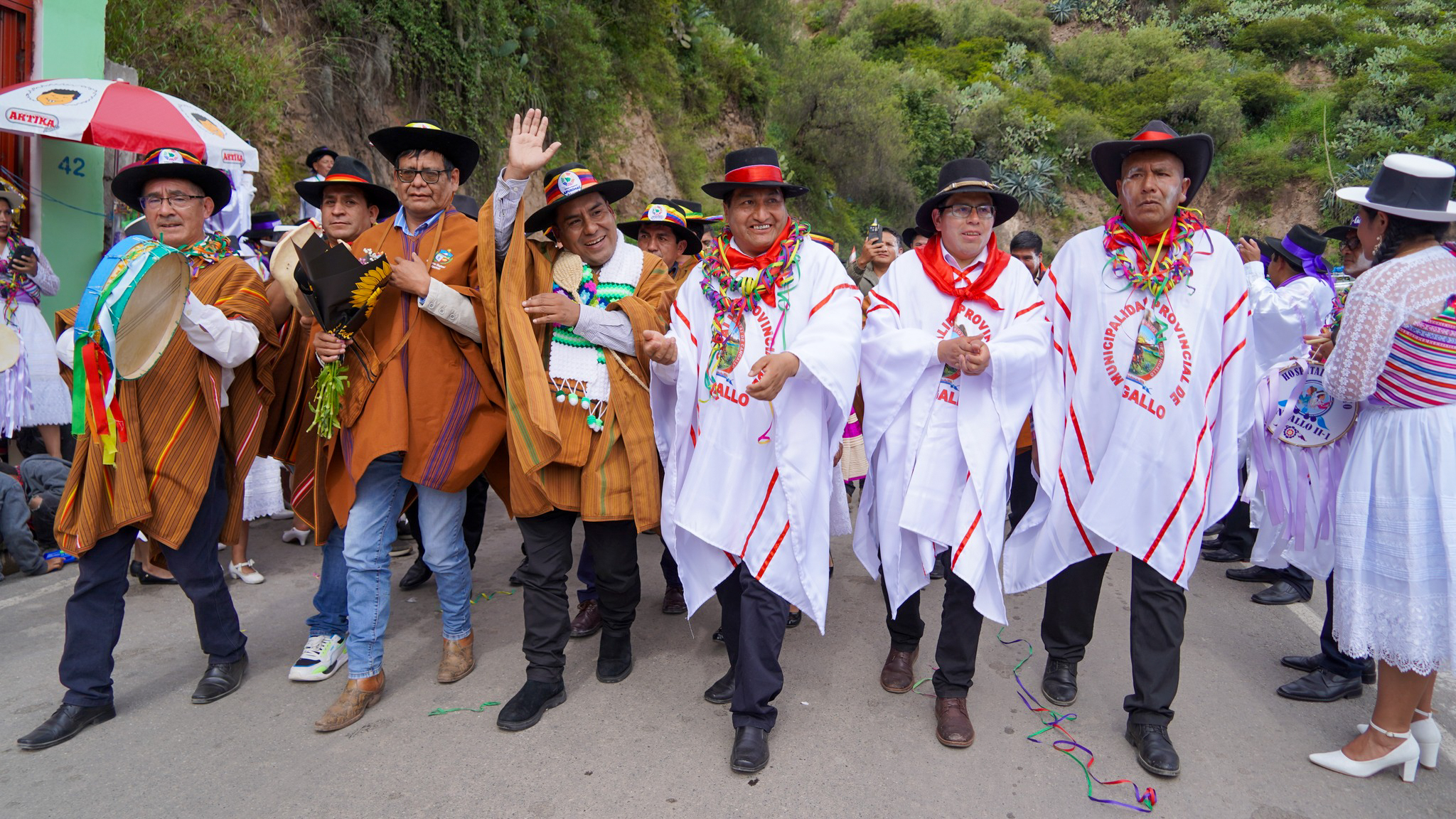 Pasacalle liderado por el Presidente de la Mancomunidad Regional de Los Andes.