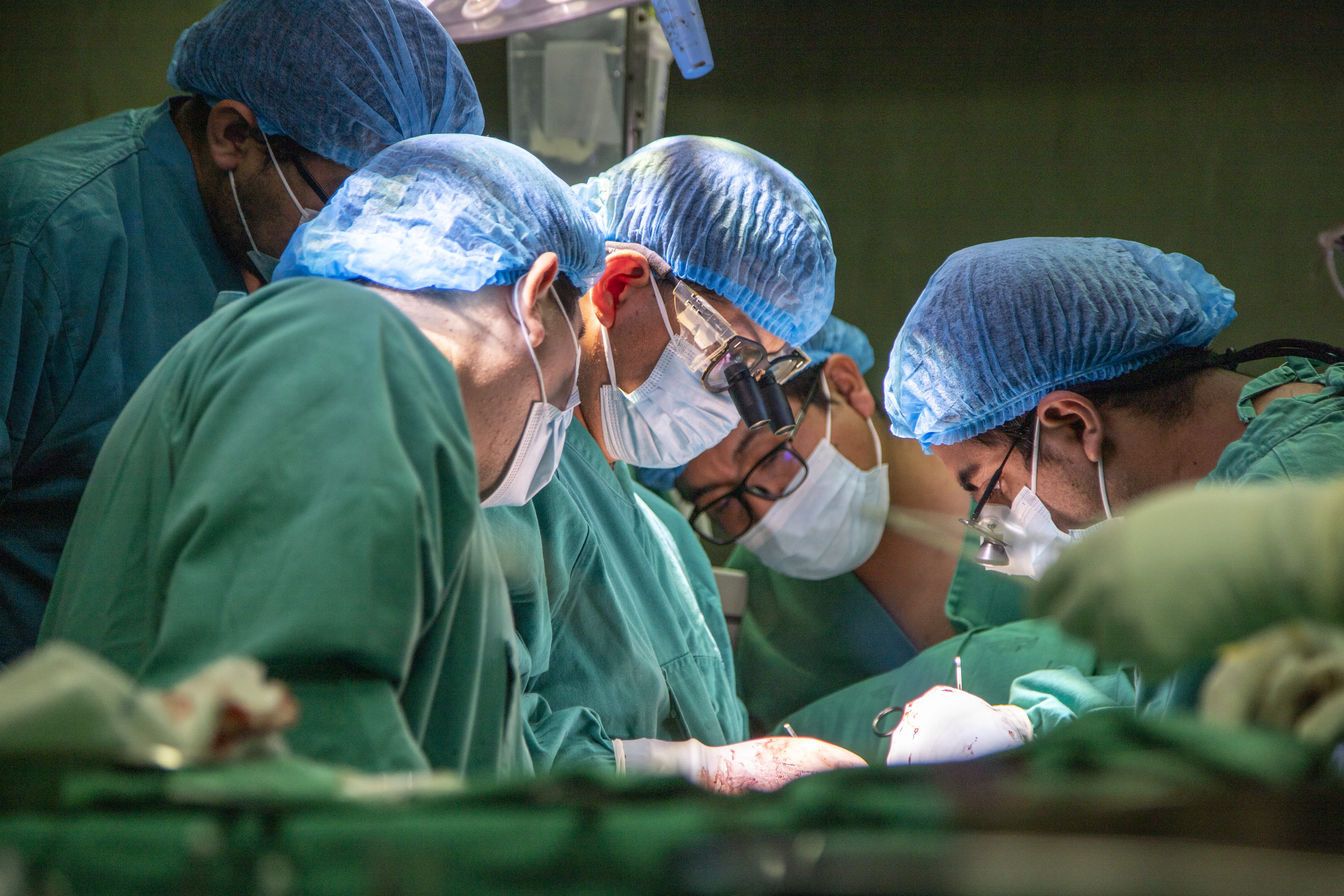 INCOR realiza con éxito cuatro cirugías cardiovasculares complejas en operativo realizado en Arequipa