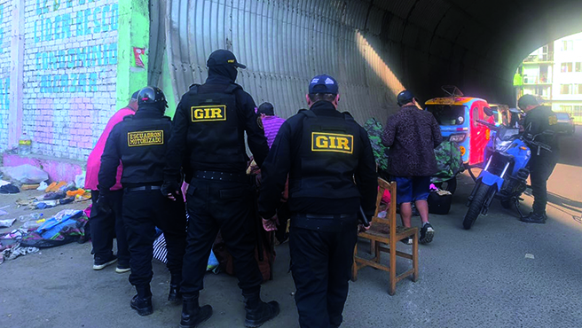 Municipalidad del Rímac Recupera Espacios Públicos  que era Ocupado Indebidamente