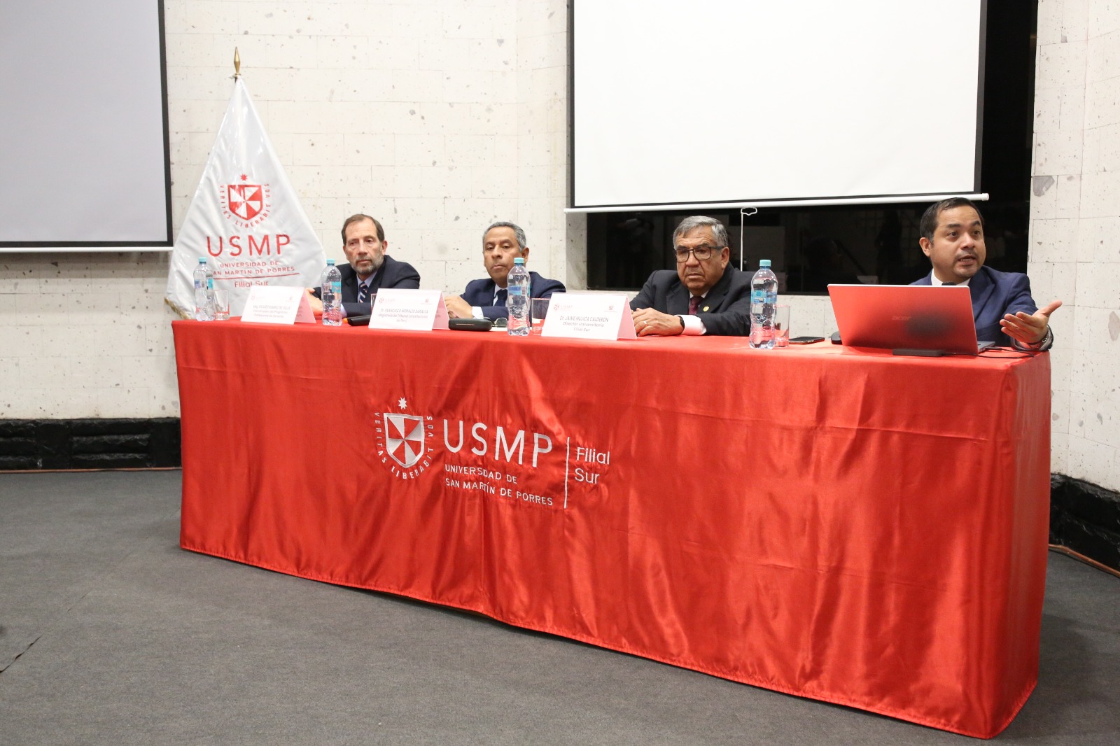 Magistrado del TC Francisco Morales fue expositor en la Agenda Constitucional/Coloquio del CEC en la USMP