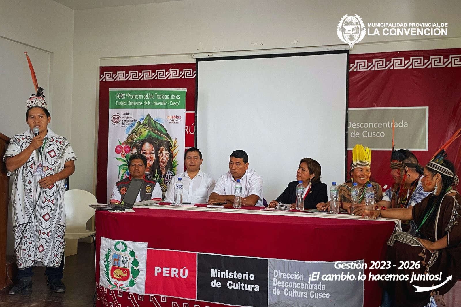 Arte y tradición foro de artesanos de los pueblos originarios en el Museo Andino Amazónico
