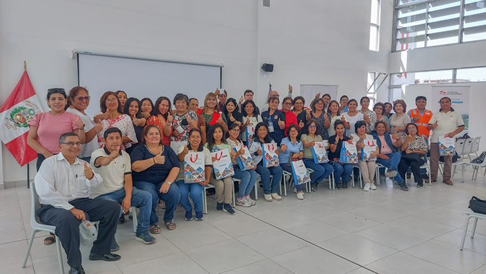 01 Taller sobre nueva infraestructura y aulas flexibles en la EB General Prado