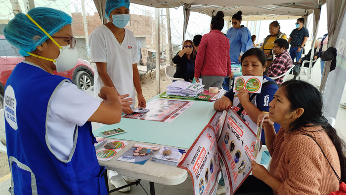 Más de 500 pobladores reciben atención especializada en asentamiento humano de Villa El Salvador