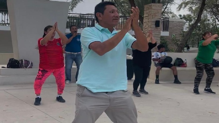 Adultos
