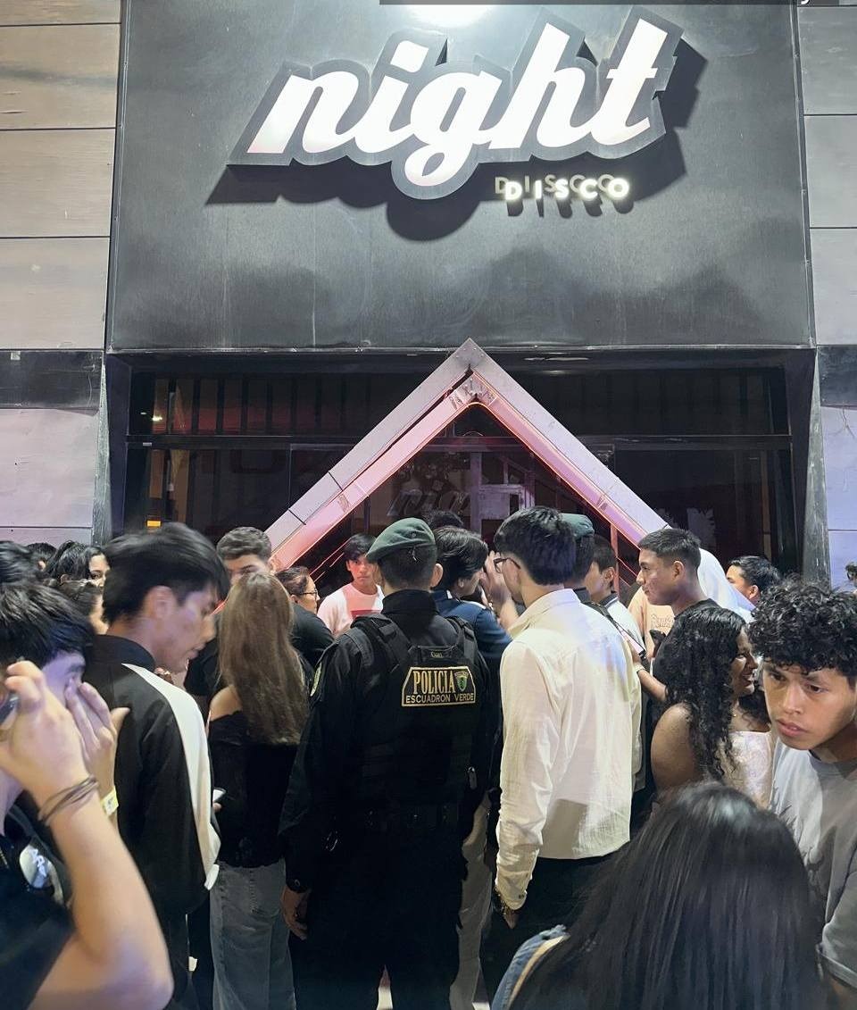 Night (3)