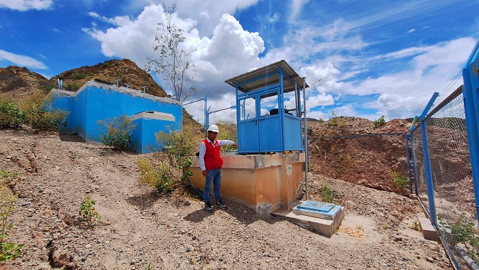 Huancavelica.- La Contraloría General de la República evidenció que funcionarios de la Municipalidad Distrital de Chincho invirtieron más de S/ 673 mil en una obra de agua potable que solo estuvo operativa dos meses, debido a que una parte importante del proyecto quedó cubierta por completo por el incremento del caudal del río Urubamba. El efecto de esta situación fueron 152 ciudadanos de la localidad de Santa Rosa sin agua.