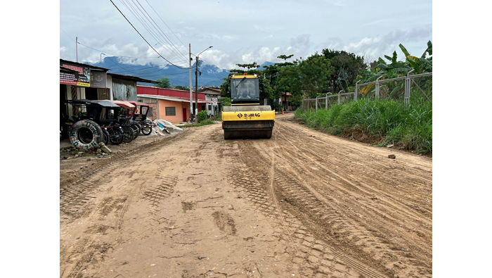 Mantenimientos de vΓas en la AA.VV 10 de agosto - parte baja de la ciudad de Tarapoto.