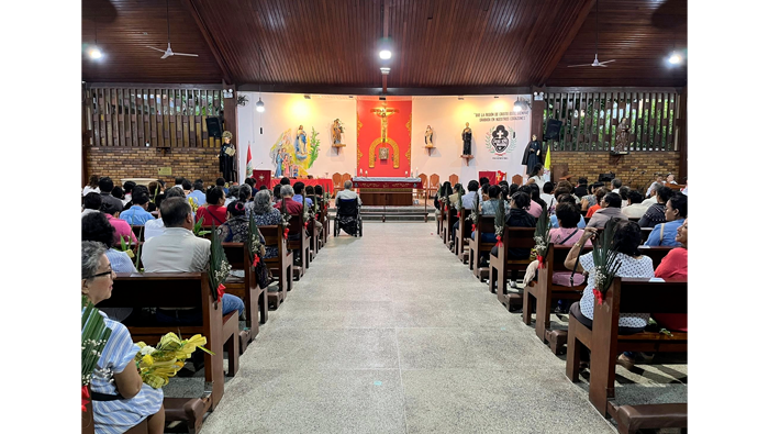 Feliz domingo de ramos a todos.