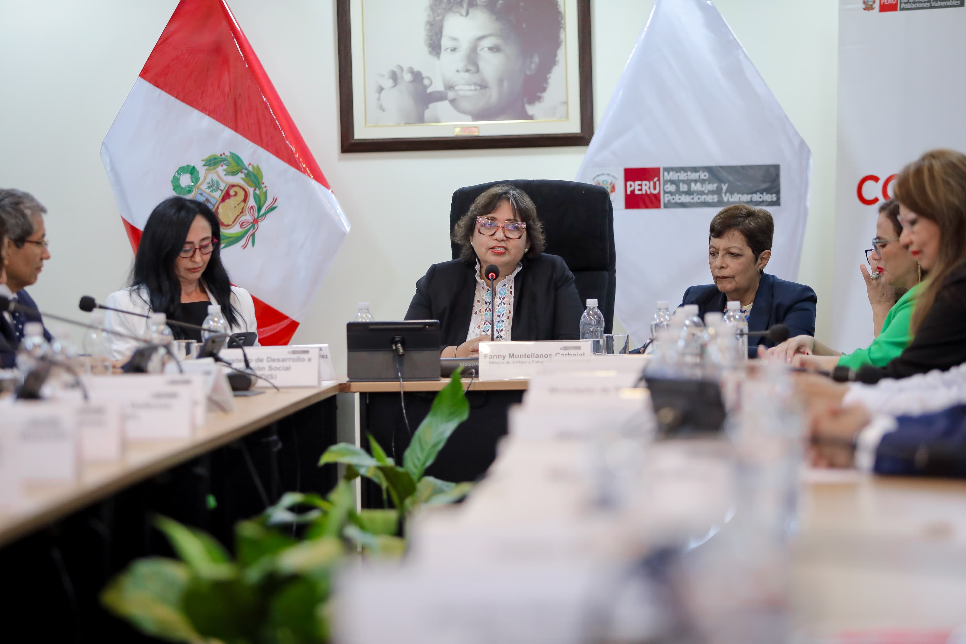 MIMP lidera reunión multisectorial donde se aprobaron medidas para garantizar igualdad entre mujeres y hombres