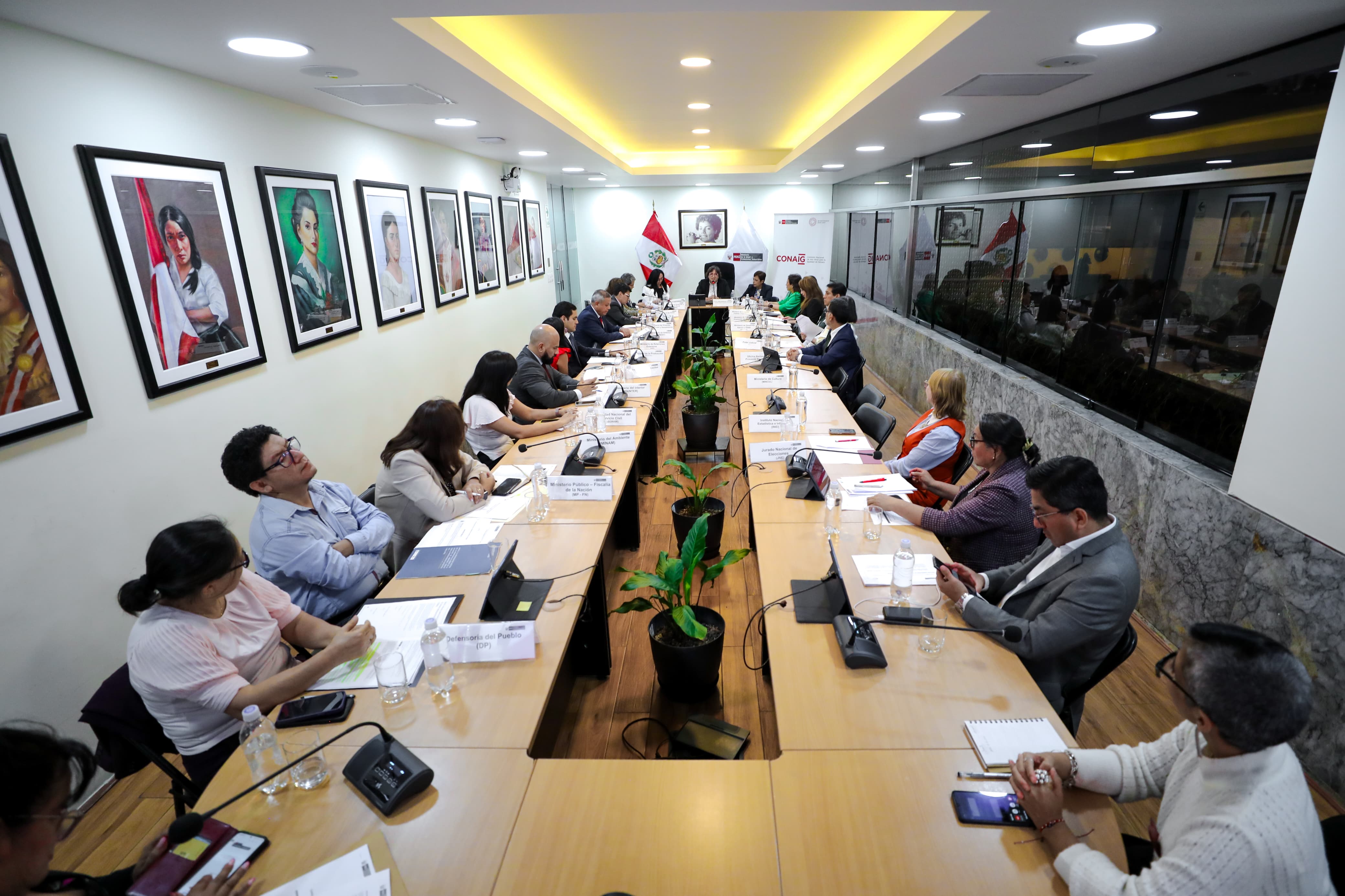 MIMP lidera reunión multisectorial donde se aprobaron medidas para garantizar igualdad entre mujeres y hombres