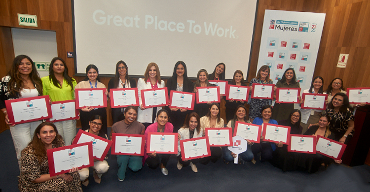 Ositrán entre los mejores lugares para trabajar para mujeres en Perú 