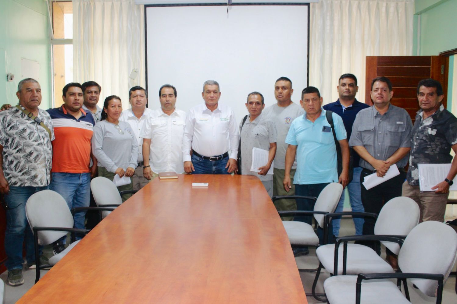 Alcalde Marlem Mogollón se reúne con el sindicato de obreros municipales para fortalecer el trabajo conjunto  