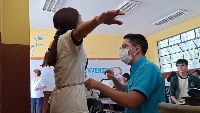 DIRIS Lima Sur brinda el “Paquete Integral Adolescente” para promover bienestar físico, mental y social