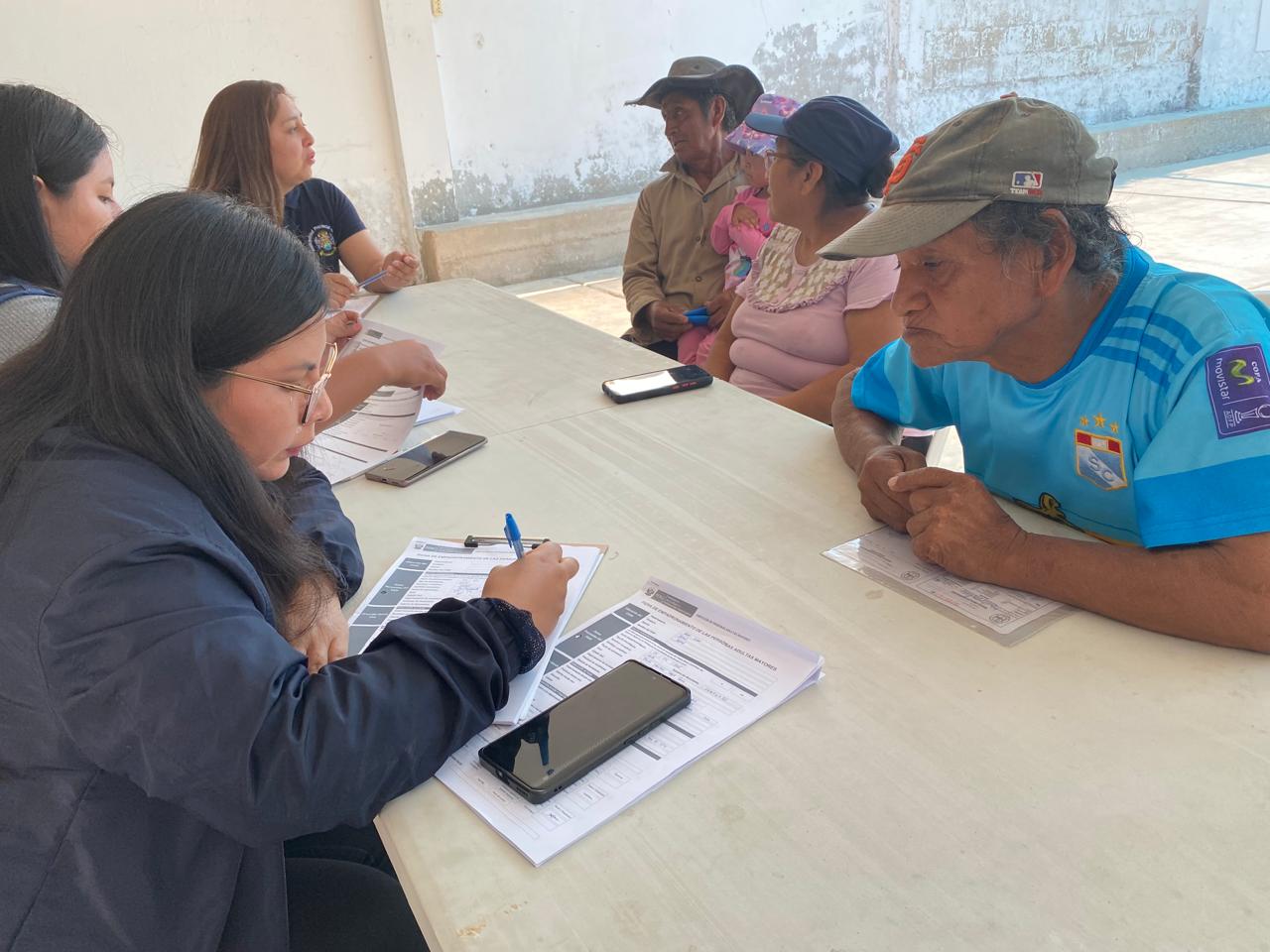 Primera Campaña de Empadronamiento a adultos mayores de 60 años a más