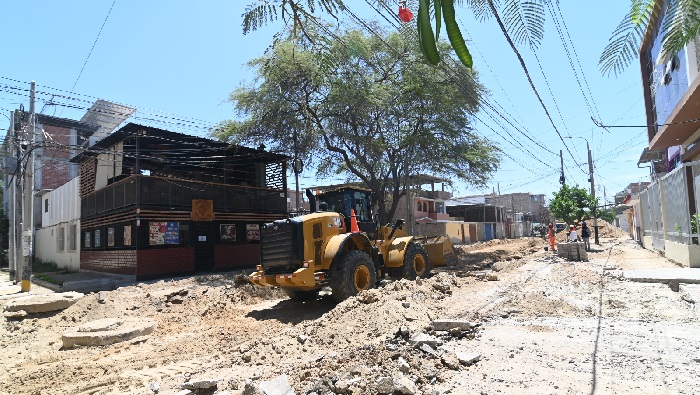 Obra en calle Tizón
