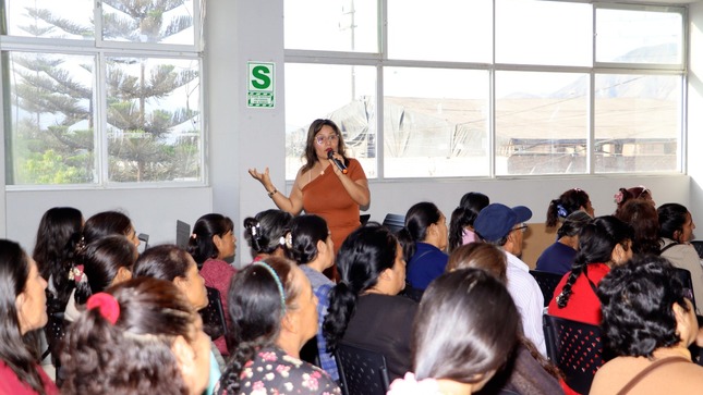 Municipalidad de Huaral inició talleres de capacitación a integrantes de los comedores populares