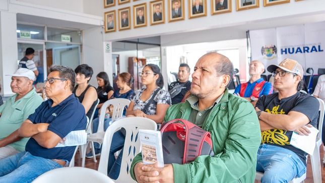 Capacitación sanitaria para panaderías y pastelerías de Huaral