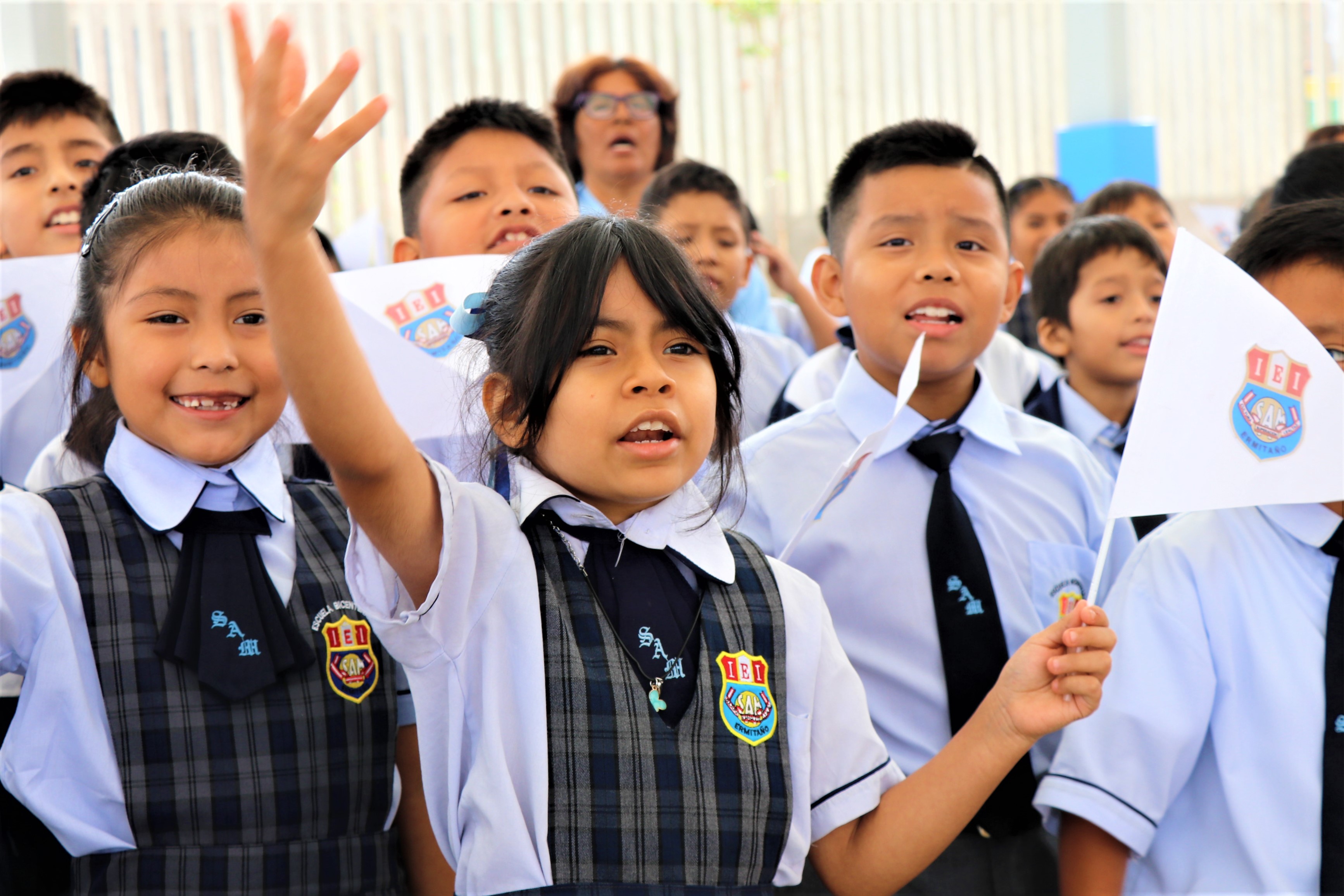 CANTO DEL HIMNO INSTITUCIONAL