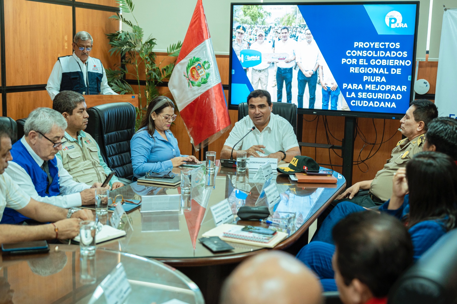 Gobernador ratifica que el GORE trabaja con el MININTER para hacer realidad Laboratorio Regional de Criminalística