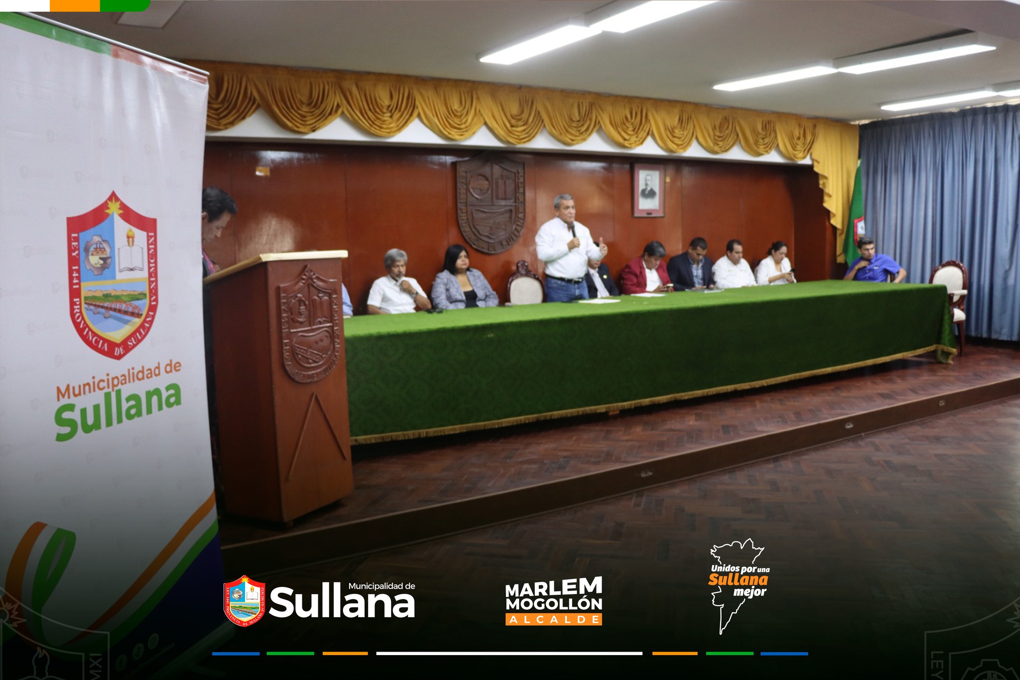Alcalde Marlem Mogollón y UGEL Sullana firman convenio por la educación