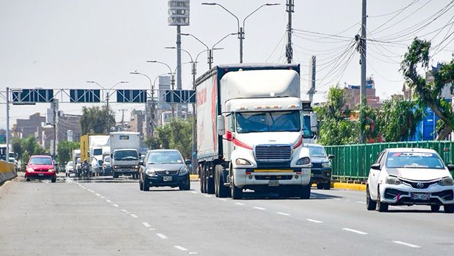 MTC restringe circulación de carga pesada en Morales Duárez para dar fluidez al tránsito hacia el nuevo aeropuerto Jorge Chávez