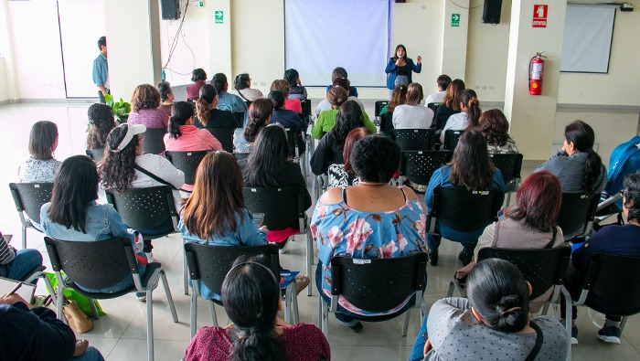 Lince lanza “Escuela de Mujeres Emprendedoras 2025” en alianza con Universidad Norbert Wiener