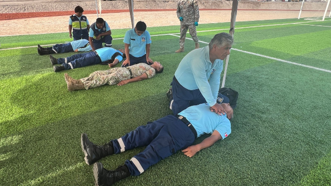 Con apoyo del Ejército del Perú, personal municipal fue entrenado para responder de forma rápida ante emergencias.