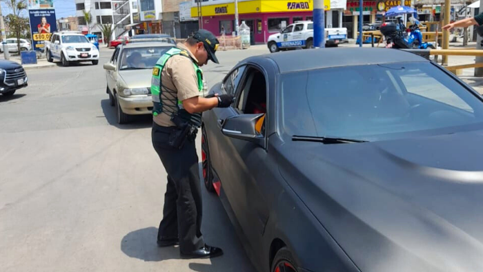 Municipalidad, Policía Nacional y autoridades locales unieron esfuerzos para prevenir delitos y fiscalizar el transporte.