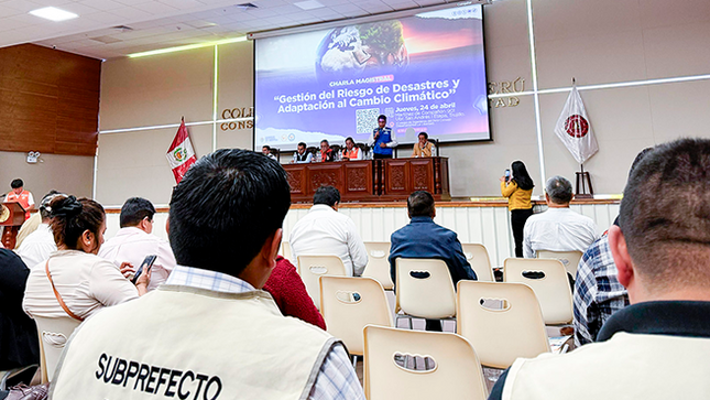 Cenepred participa en charla magistral sobre Gestión del Riesgo de Desastres y Adaptación al Cambio Climático en La Libertad