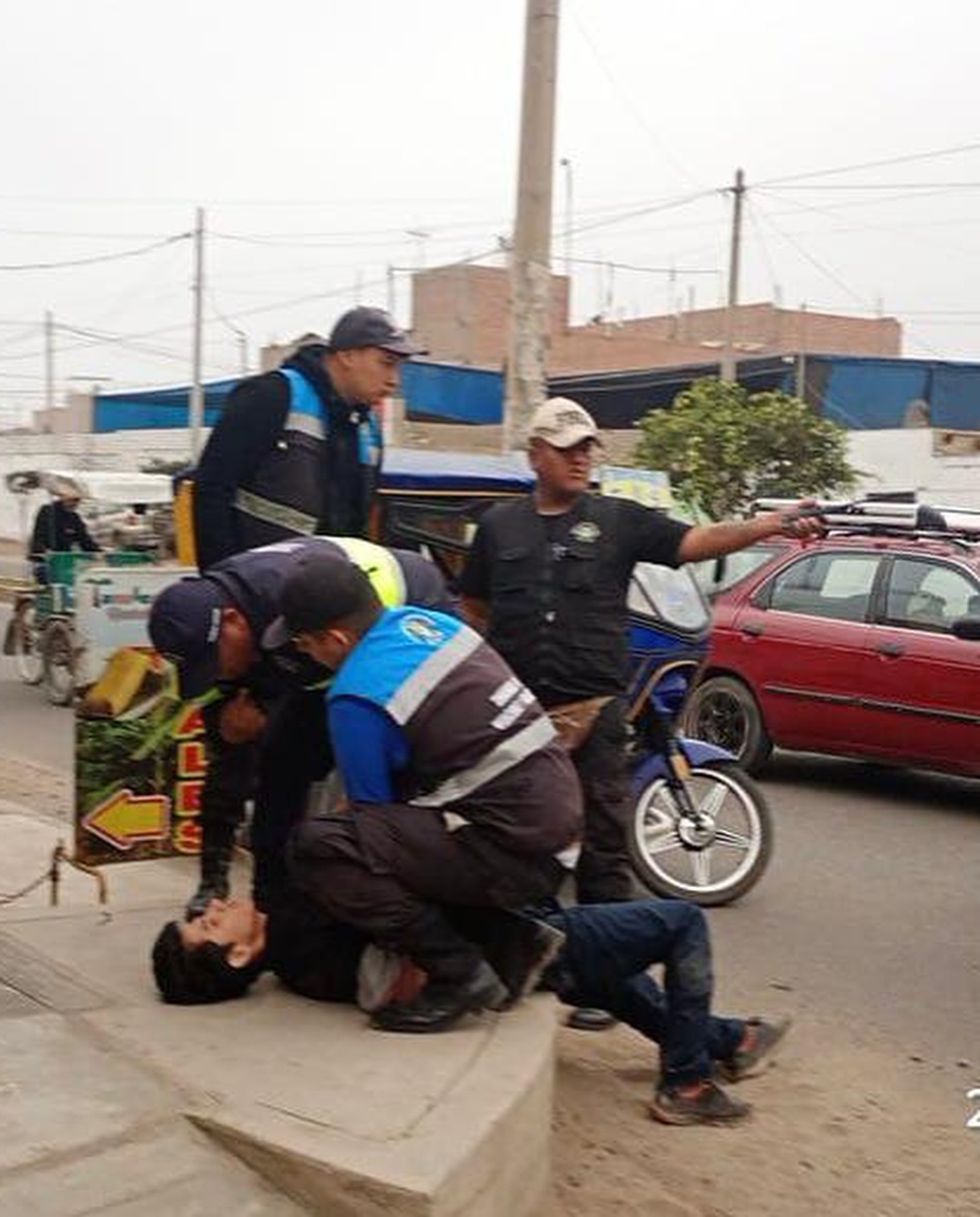 Personal de Fiscalización y Serenazgo actúan con valentía ante intento de robo