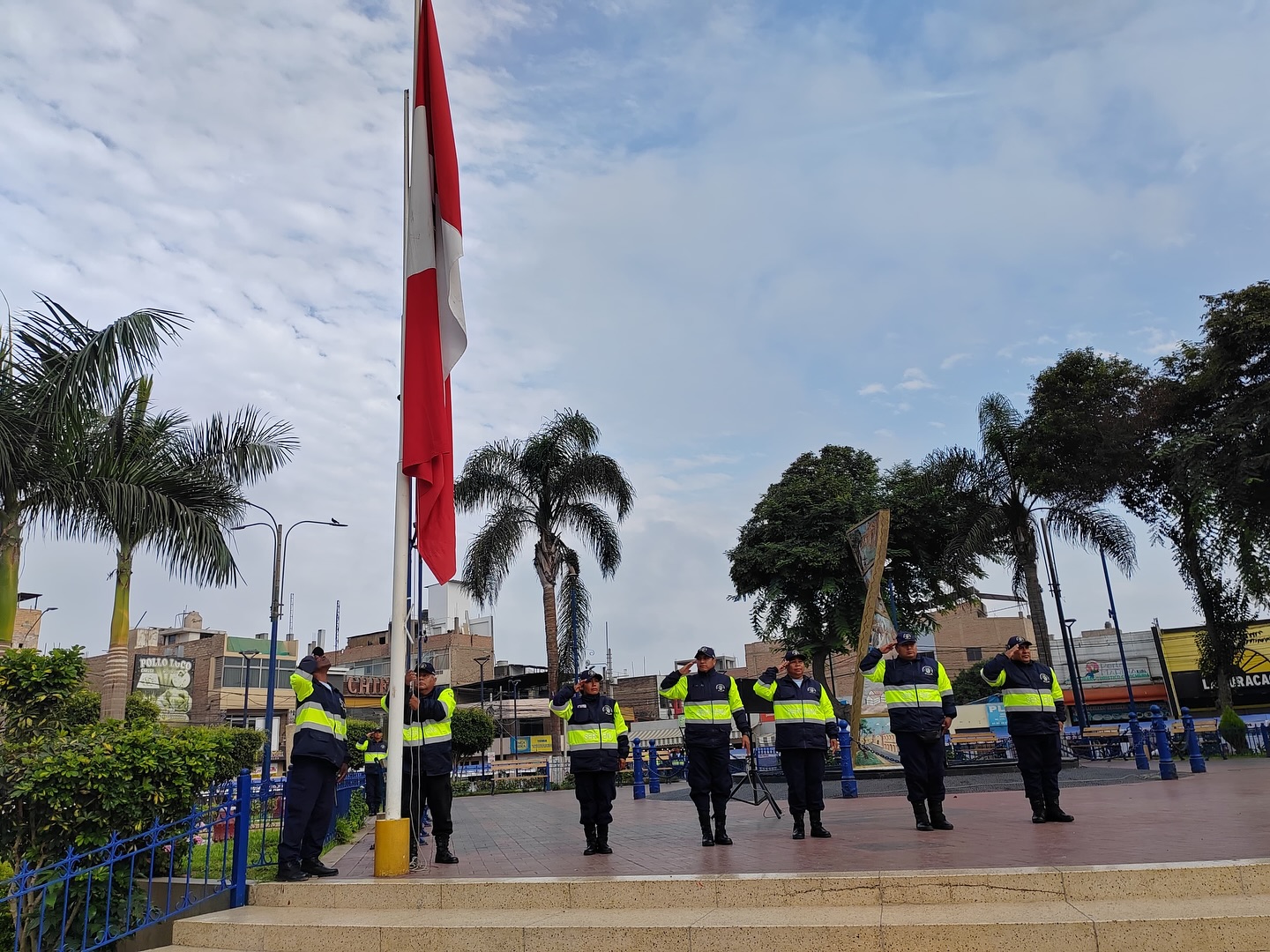 Seguridad Ciudadana encabezó ceremonia de izamiento en el cierre de nuestra Semana Santa