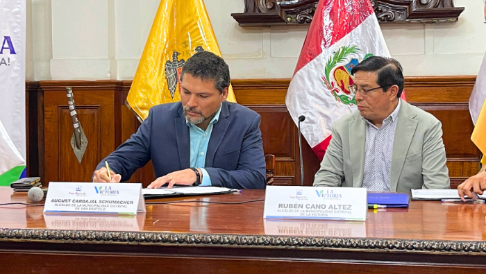 Municipios acuerdan cooperación conjunta para impulsar el desarrollo social, cultural y la seguridad en ambos distritos.