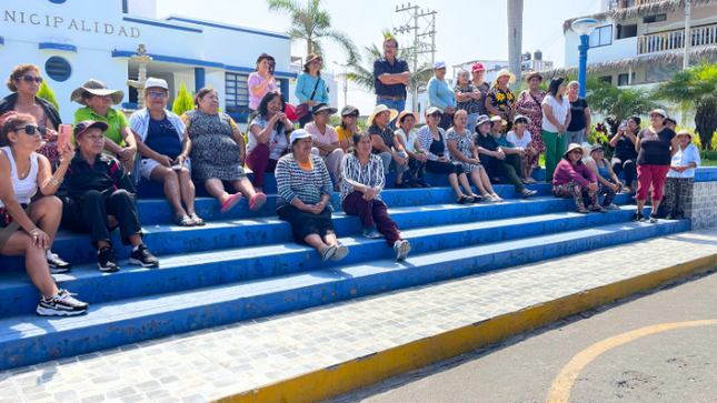 Visita se realizó en el marco del convenio entre distritos, fortaleciendo el turismo interno y el comercio local.