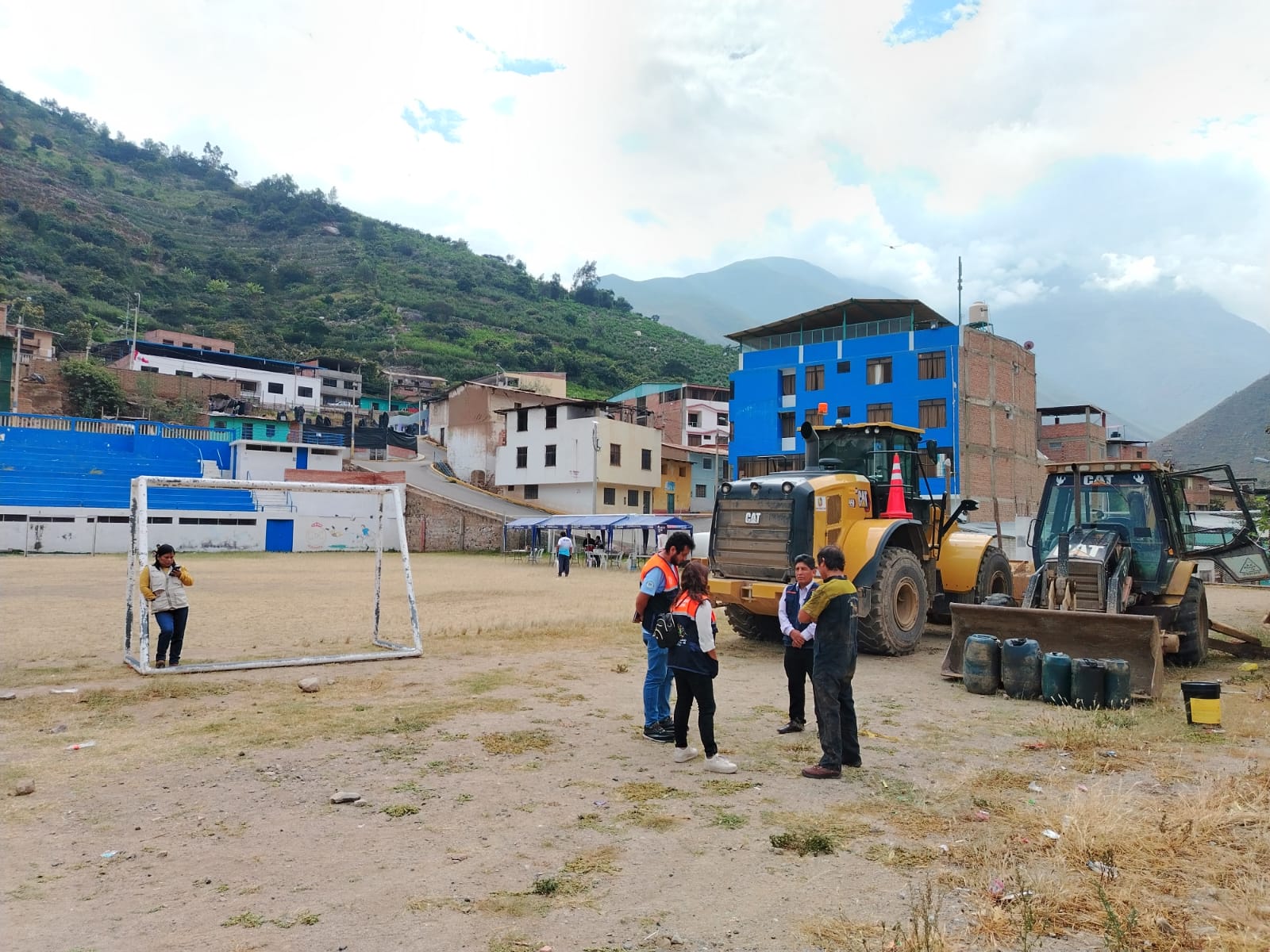 ¡Seguimos llevando maquinaria pesada a la Sierra!
