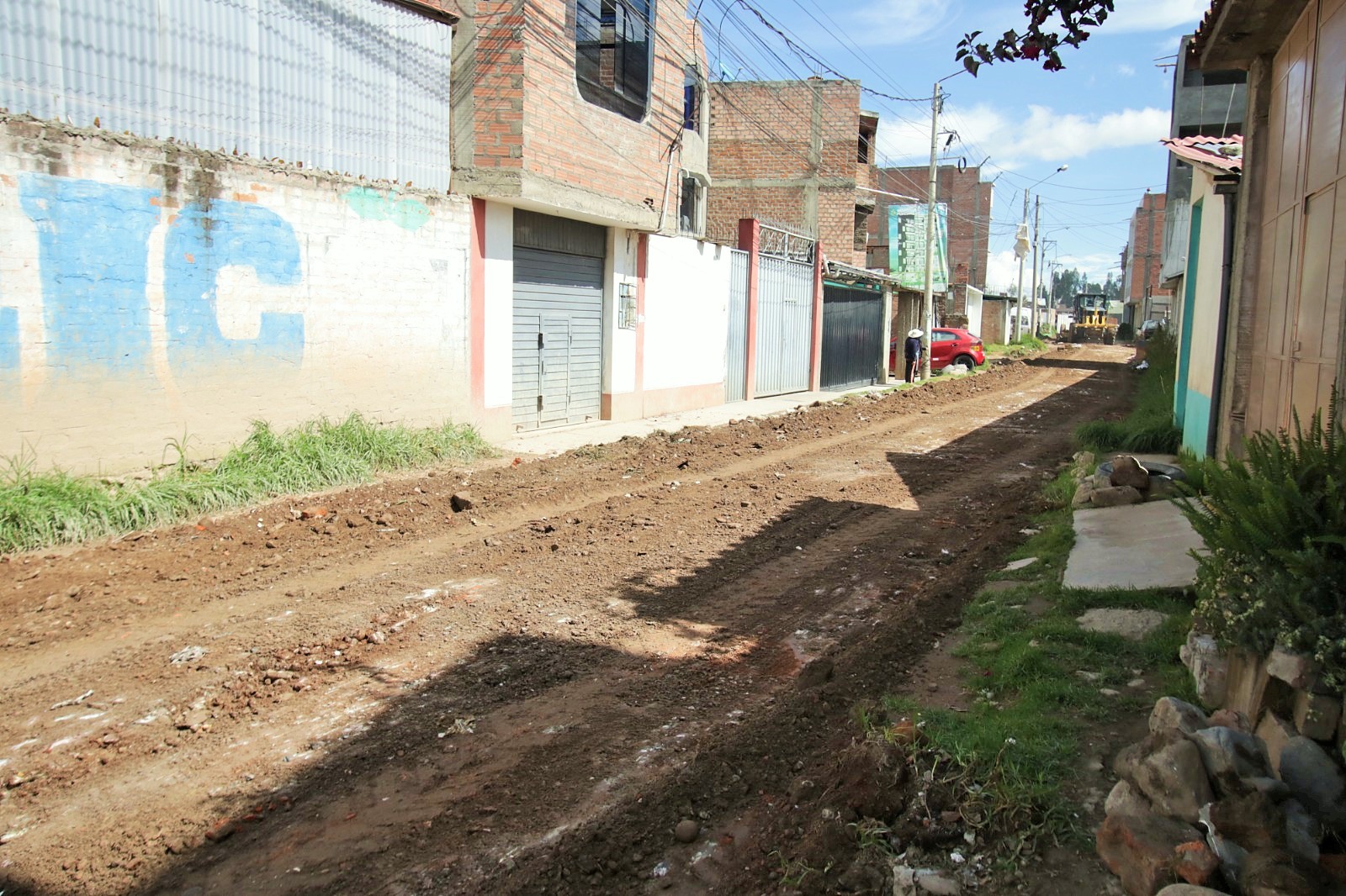 trabajos de mantenimiento en las calles Hilarión y Las Flores